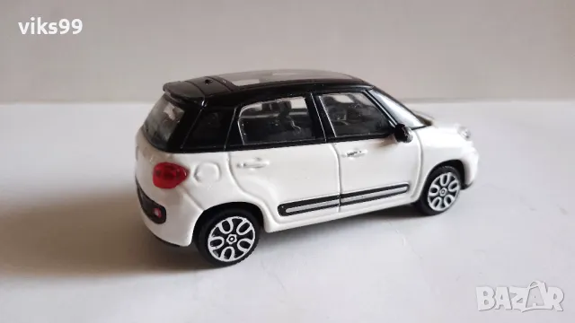 Bburago FIAT 500L Van Weiss Ab 2012 1:43, снимка 5 - Колекции - 48268729