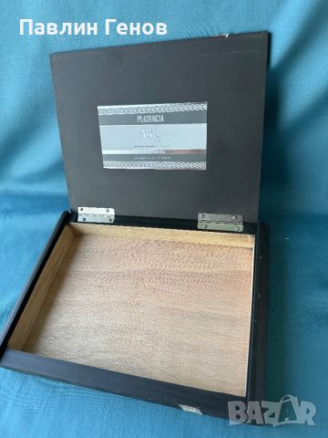 Дървена колекционерска кутия за пури Plasencia , снимка 7 - Други ценни предмети - 45945418