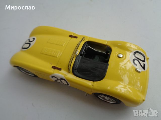 1:43 BRUMM JAGUAR C TUPE КОЛИЧКА МОДЕЛ ИГРАЧКA, снимка 5 - Колекции - 45553203