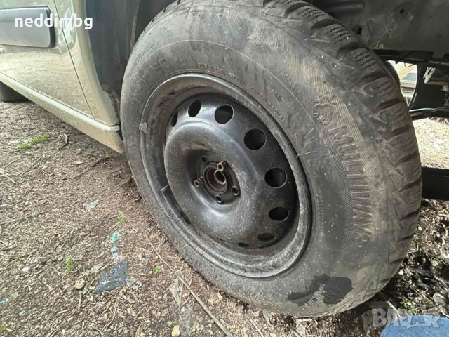 Всесезонни гуми Lassa 215/60/16 с джанти 5x108, снимка 2 - Гуми и джанти - 53725027