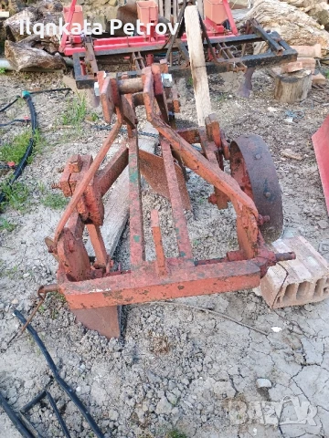 Плуг за малък трактор , снимка 4 - Селскостопанска техника - 50732750