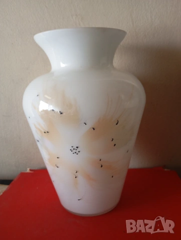 Ваза в стил арт деко