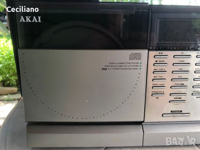 AKAI (Japan)  mini hi fi system ak520 (Japan) , снимка 2 - Аудиосистеми - 45796003