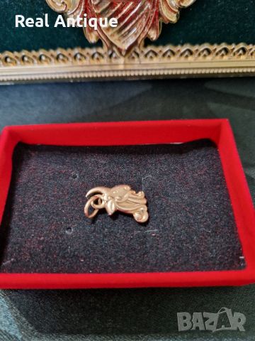 Прекрасна антикварна руска златна висулка Кози рог, снимка 6 - Колиета, медальони, синджири - 46370546