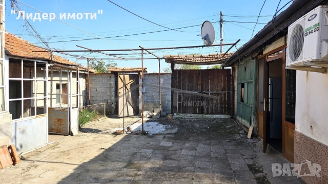 Къща с дворно място от 507 кв.м. в с. Цалапица, снимка 17 - Къщи - 52120605