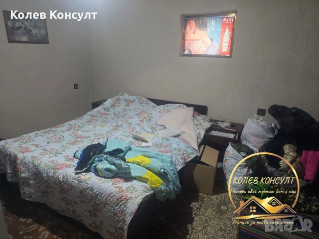 Триетажна къща гр.Харманли , снимка 15 - Къщи - 53358202