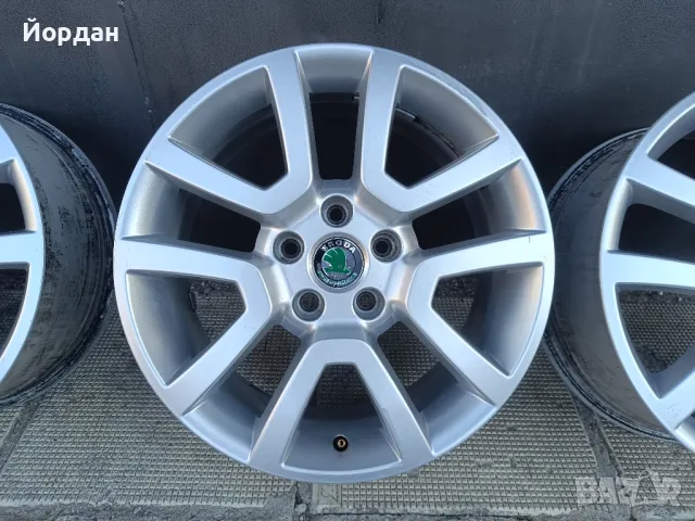 ОРИГИНАЛНИ алуминиеви джанти 17 ' 5x112 SKODA / ШКОДА 7J ET45, снимка 9 - Гуми и джанти - 47564575