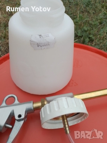 Шприц за масло, снимка 2 - Други инструменти - 51869617