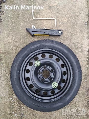 резервна гума патерица 5х120 17 цола със крик и ключ