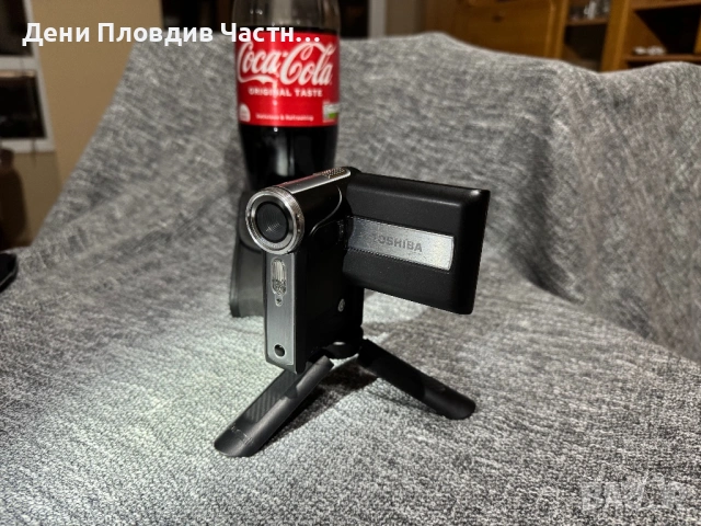 Видеокамера Toshiba , снимка 3 - Камери - 53702913