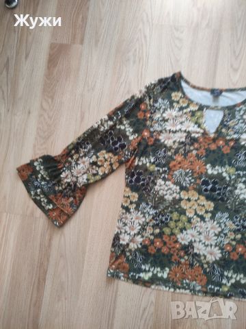 Готина дамска блузка размер М, снимка 8 - Блузи с дълъг ръкав и пуловери - 46333448