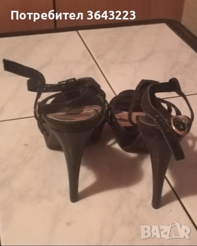 Сандали на висок ток, снимка 2 - Дамски обувки на ток - 52519212