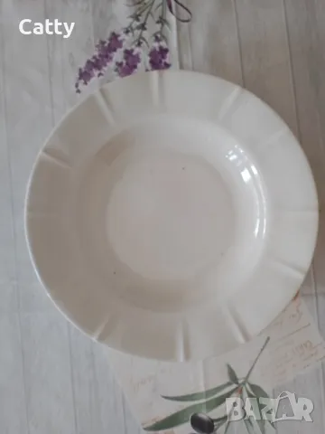 Порцеланови чинии , снимка 9 - Чинии - 49715155