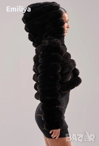 Черно пухкаво яке с качулка , снимка 3 - Якета - 53732118