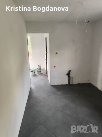 Продавам къща в с. Стъргел на 45 минути от София, снимка 4 - Къщи - 52415969