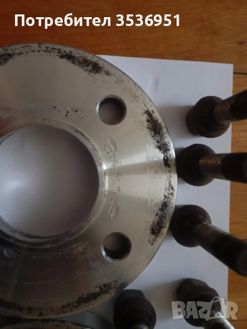 Дистанционни фланци  wheel spacers Sparco 4х100, снимка 2 - Аксесоари и консумативи - 52572907