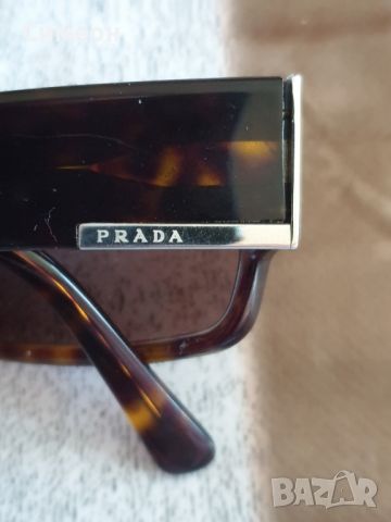 очила prada, снимка 2 - Слънчеви и диоптрични очила - 46600923