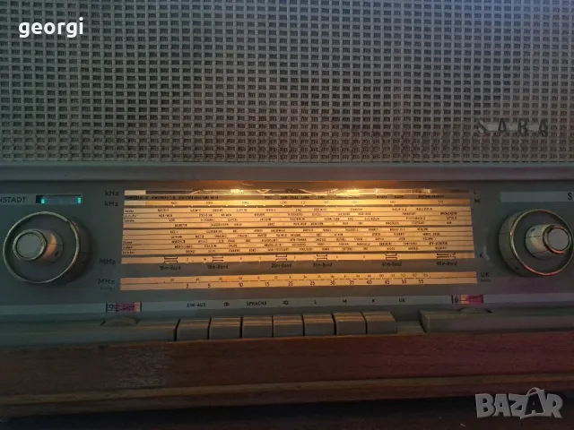 немско лампово радио Saba, снимка 11 - Радиокасетофони, транзистори - 50239713