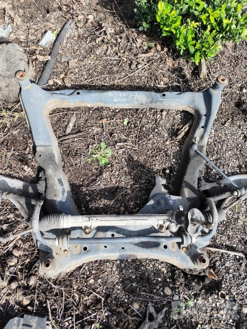 Преден мост Nissan Qashqai j10-2008г-1.5dci-106кс