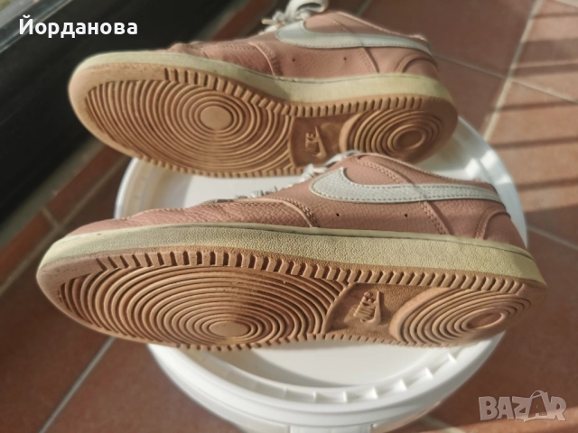 Маратонки Nike, снимка 4 - Спортни обувки - 52010653