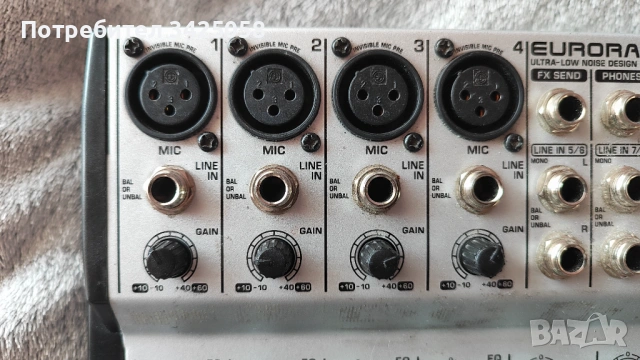 Behringer UB1202 аналогов миксер, снимка 11 - Ресийвъри, усилватели, смесителни пултове - 53733143