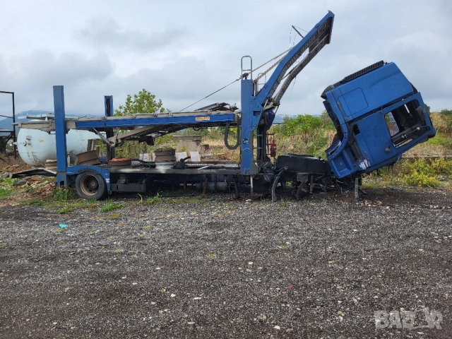 автовоз мерцедес на части пътеки100лв.м. редуктори 150лв хидромотори винтове 