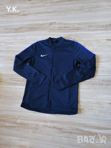 Оригинално мъжко горнище Nike Dri-Fit, снимка 2 - Спортни дрехи, екипи - 45173582