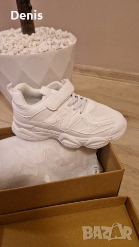 маратинки 35 номер НОВИ