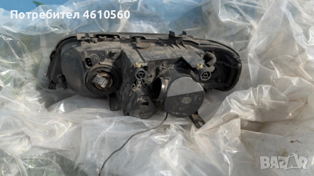 Десен фар за BMW X5, снимка 2 - Части - 54240923