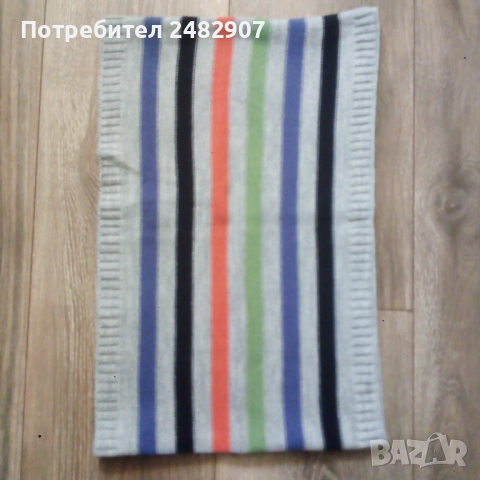 Дамски шал  , снимка 3 - Шалове - 52421518