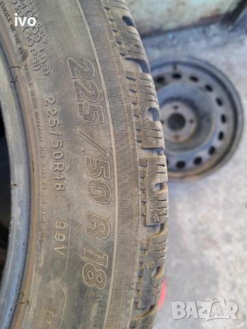 Продавам зимни гуми 225/50/18, снимка 5 - Гуми и джанти - 53828337