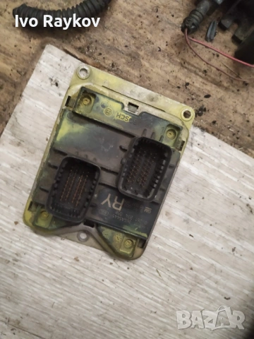 Компютър двигател, ECU за Opel Corsa B 1.0 16V - 1999г 0261204058 , 90532609 RY