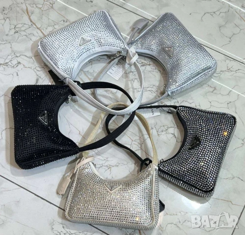чанти PRADA ➡️ 20/10 CM✨
⭐️, снимка 5 - Чанти - 51024788