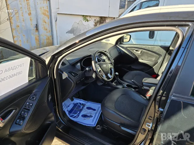 Hyundai ix35 2.0crdi, снимка 12 - Автомобили и джипове - 48564305