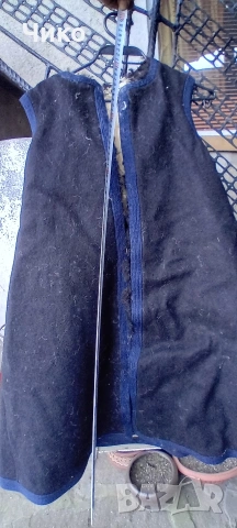 Женски дълъг елек ментан със кожи и гайтани, снимка 7 - Антикварни и старинни предмети - 53801405