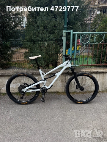 Планински велосипед YT Jeffsy CF 27.5