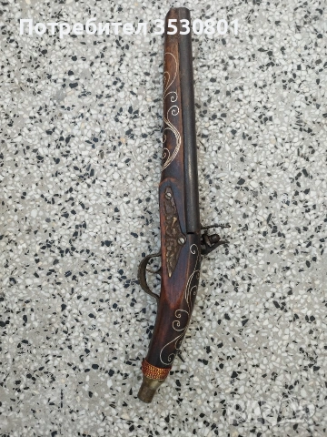 Кремъчен пищов , снимка 2 - Антикварни и старинни предмети - 53044738