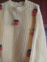 Ръчно плетиво.Пуловер с черешки., снимка 2