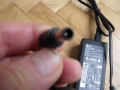 Адаптер LG 19v, 2.53A buksa 4.5 x 6.4 с централен пин, снимка 2