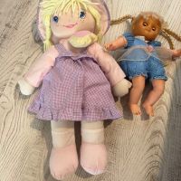 Детски кукли Simba и спяща кукла, снимка 3 - Кукли - 45439436