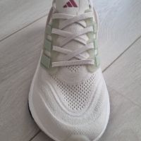 Adidas ULTRABOOST, снимка 9 - Спортни обувки - 45074338