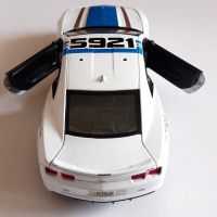 Chevrolet Camaro SS RS 2010 Police 1:24 Maisto, снимка 6 - Колекции - 44949920