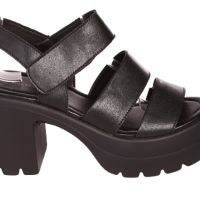 Нови черни дамски кожени сандали Riccardo Farini 38 естествена кожа платформа дебел ток, снимка 1 - Сандали - 46111975