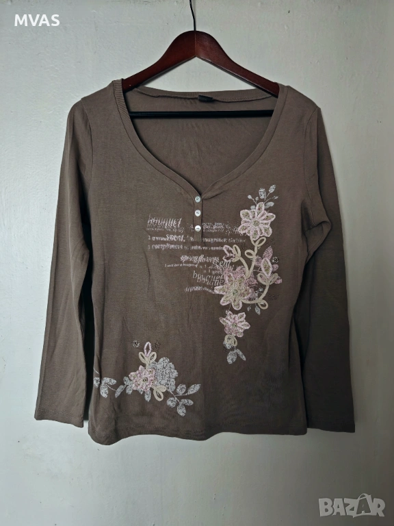 Дамска блуза с дълъг ръкав и деколте каки L размер, снимка 1