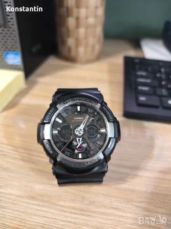 Продавам часовник Casio G-SHOCK GA 200, снимка 1