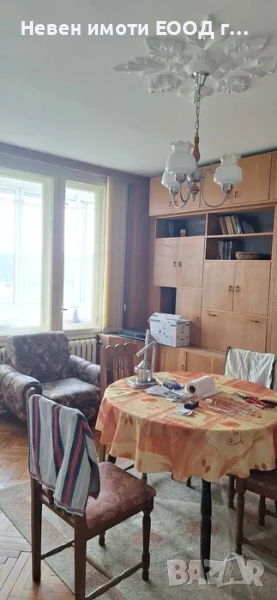 Тристаен апартамент, гр. Велико Търново, кв. К.Фичето,до МОЛ, снимка 1