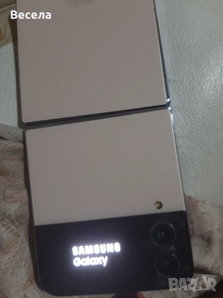 Samsung Z Llip 4 За ремонт или части , снимка 1