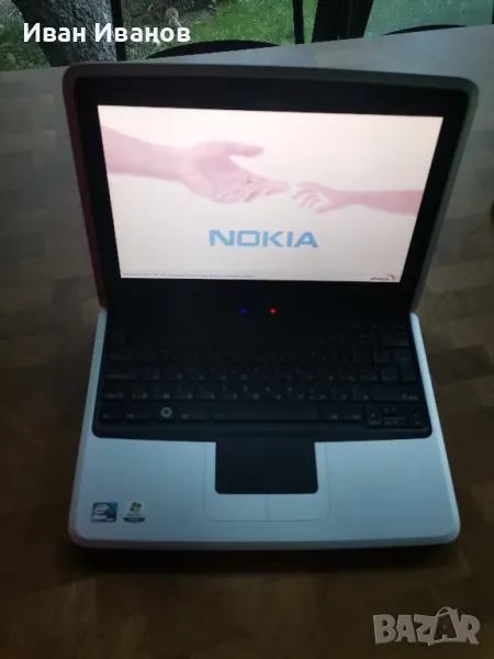 Лаптоп Nokia Booklet 3G, снимка 1