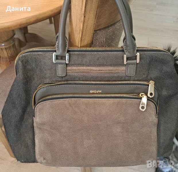 Дамска чанта DKNY, Leather,2015, снимка 1