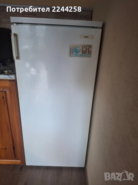 Продавам работещ хладилник Zanusi, снимка 1